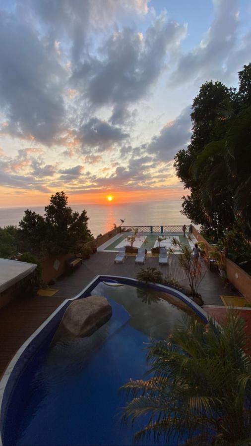 Memorial Ilhabela Residencial Hotel Buitenkant foto
